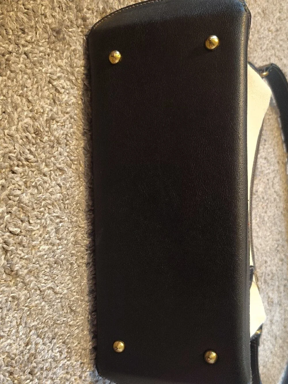 Stone Mountain Accessories Cream and Black Shoulder Bag with Gold Accents